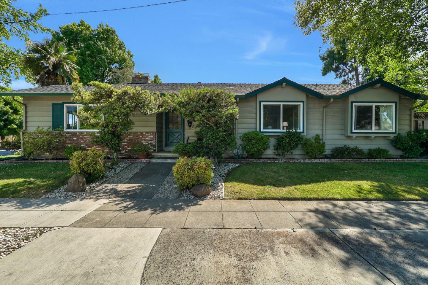 Property Photo: 1702 Valpico Drive CA 95124