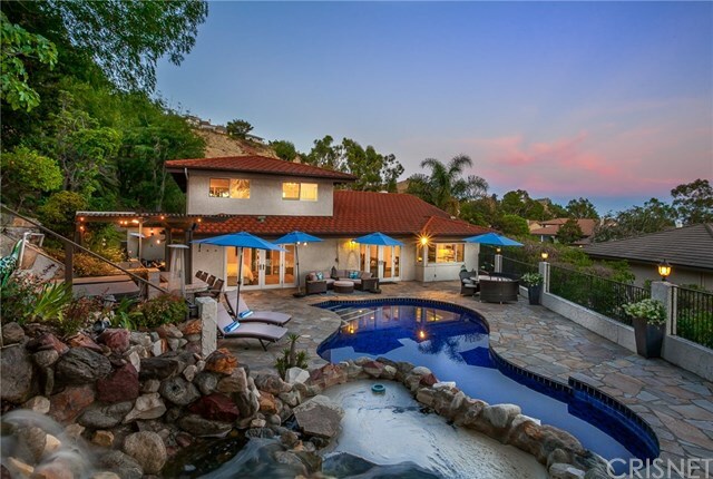 3011 Adornos Way  Burbank CA 91504 photo
