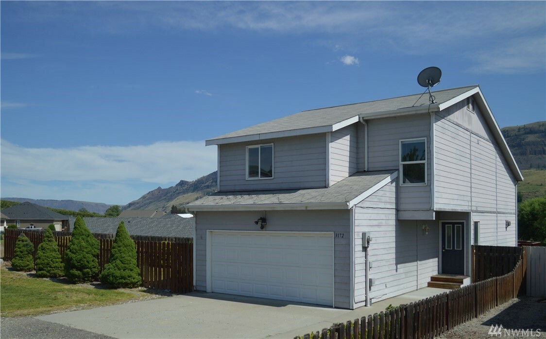 Property Photo:  3172 Bermuda St  WA 98828 