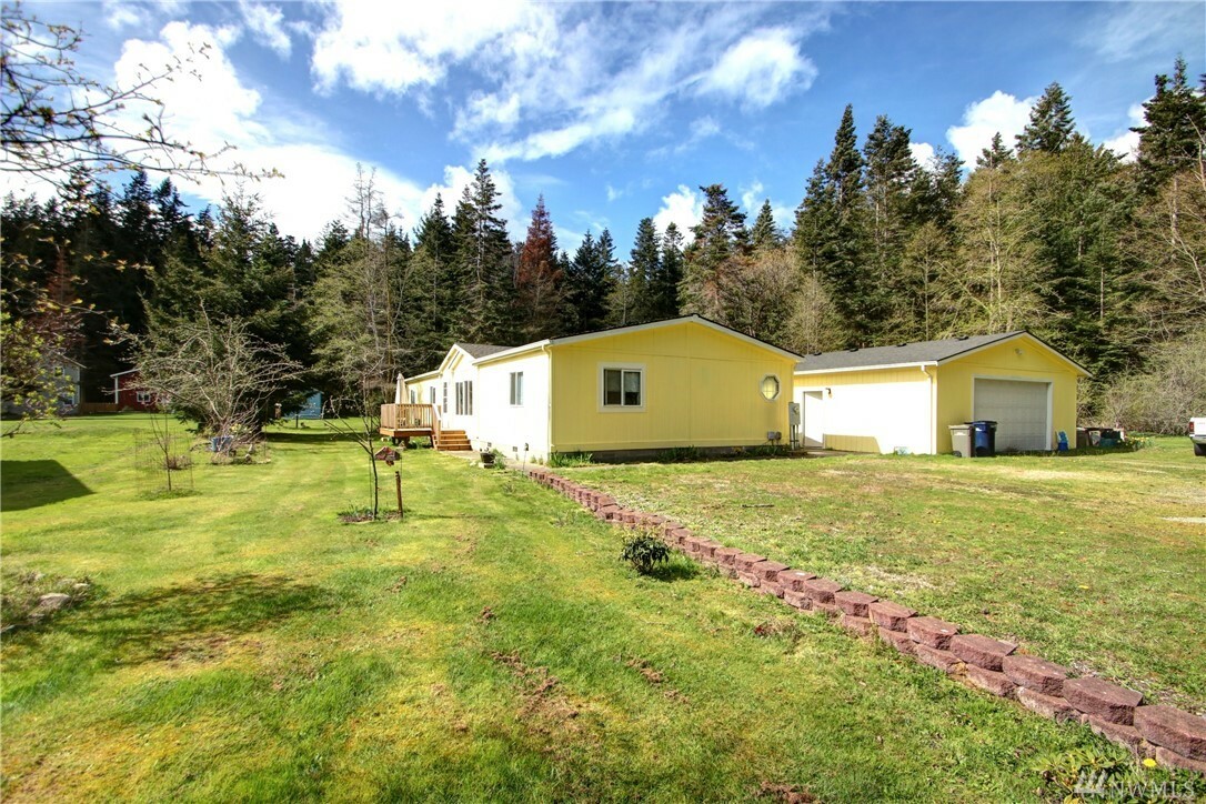 Property Photo:  14834 Carolina Lane  WA 98221 