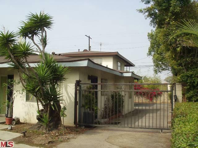 Property Photo:  1245 S Highland Ave 1/2  CA 90019 