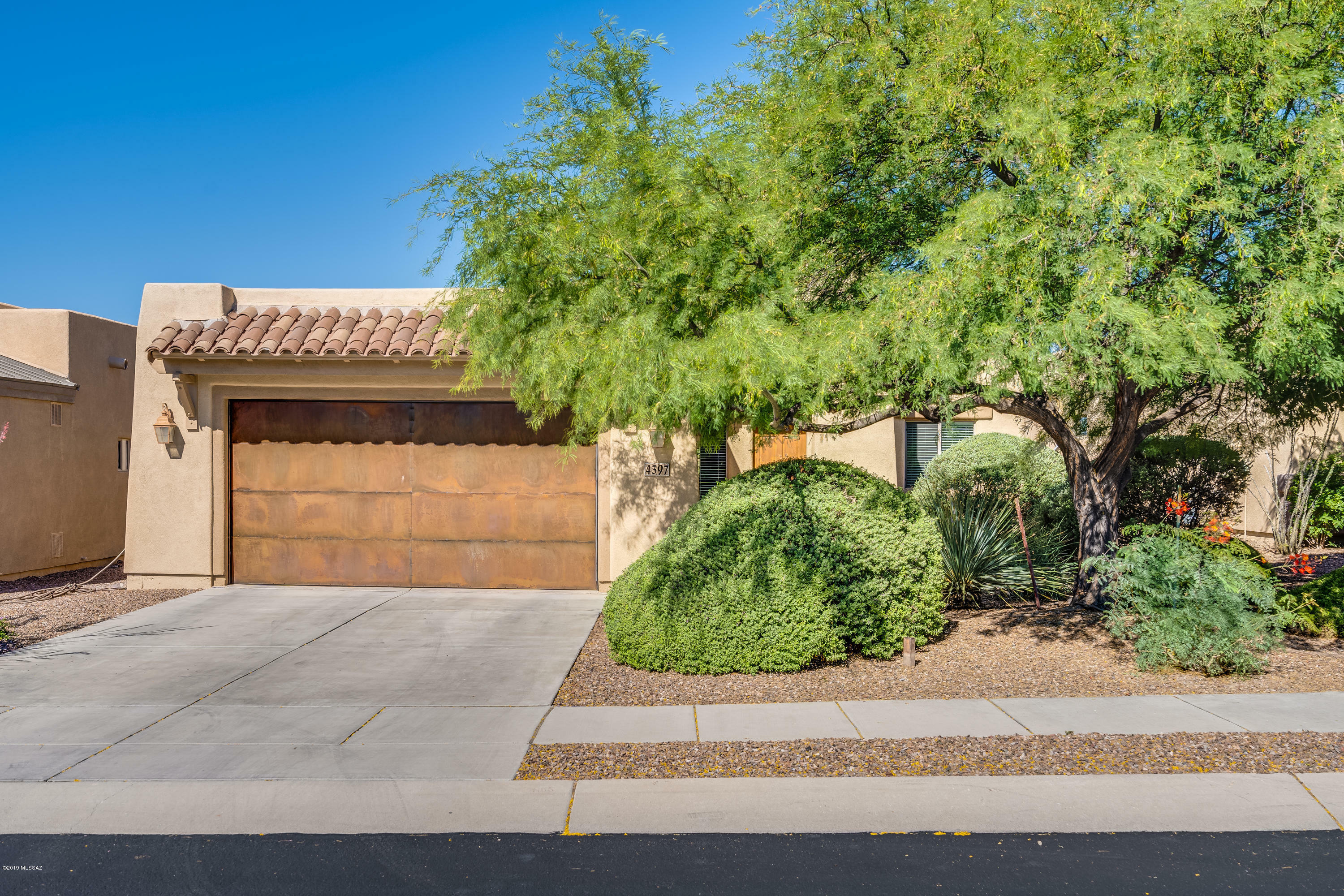 Property Photo:  4397 W Cloud Ranch Place  AZ 85658 