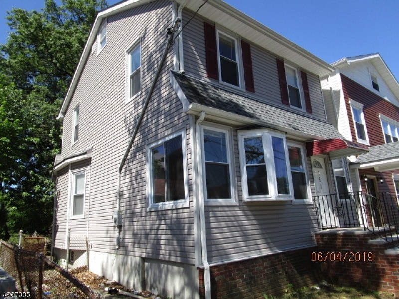 Property Photo:  858 Lyons Ave  NJ 07111 