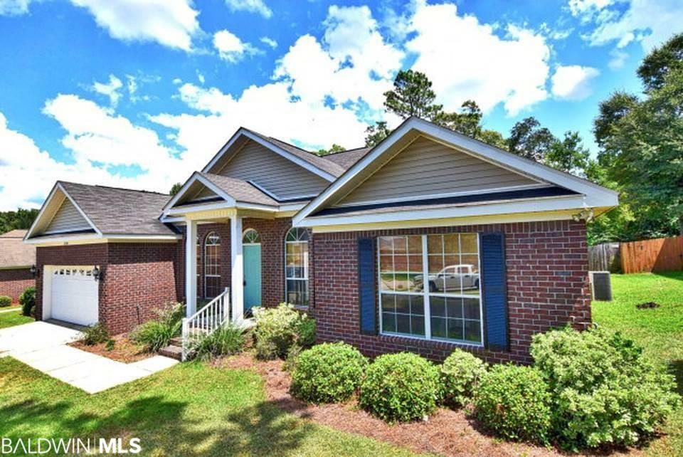 Property Photo:  27300 Stratford Glen Drive  AL 36526 