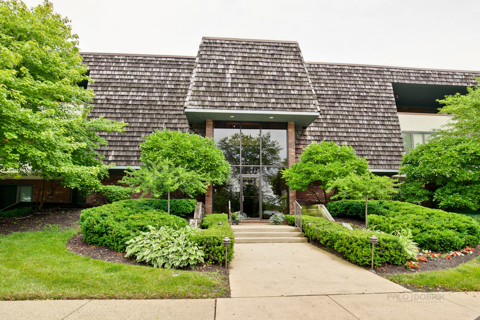 Property Photo: 100 Red Top Drive 304 IL 60048