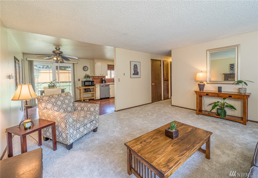 Property Photo: 3231 172nd St SW WA 98037