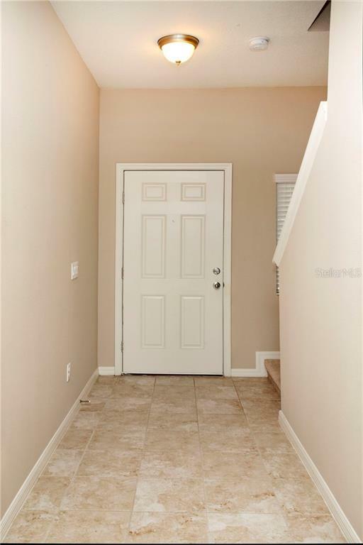 Property Photo: 7011 Woodchase Glen Drive FL 33578