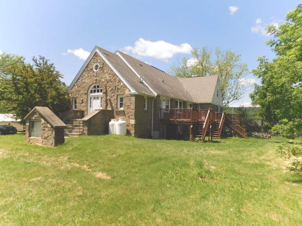 Property Photo:  6744B Duanesburg Road  NY 12056 