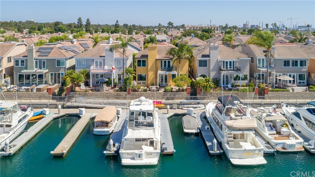 Property Photo: 6228 Napoli Court CA 90803