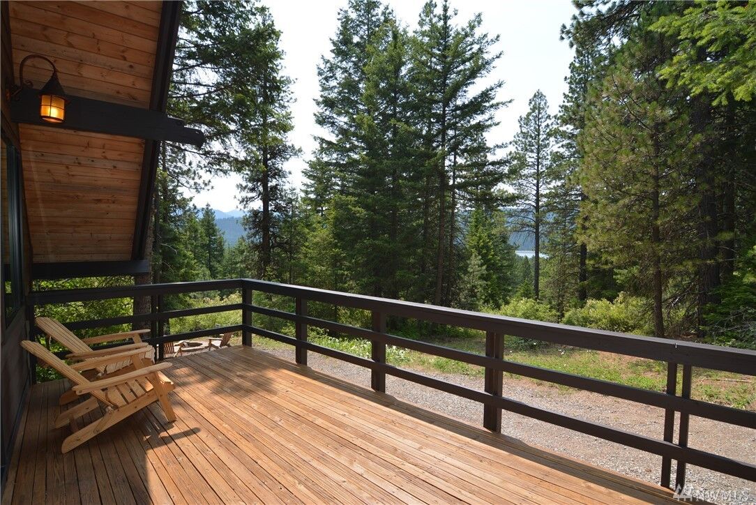 Property Photo:  75 Highland Lp  WA 98940 