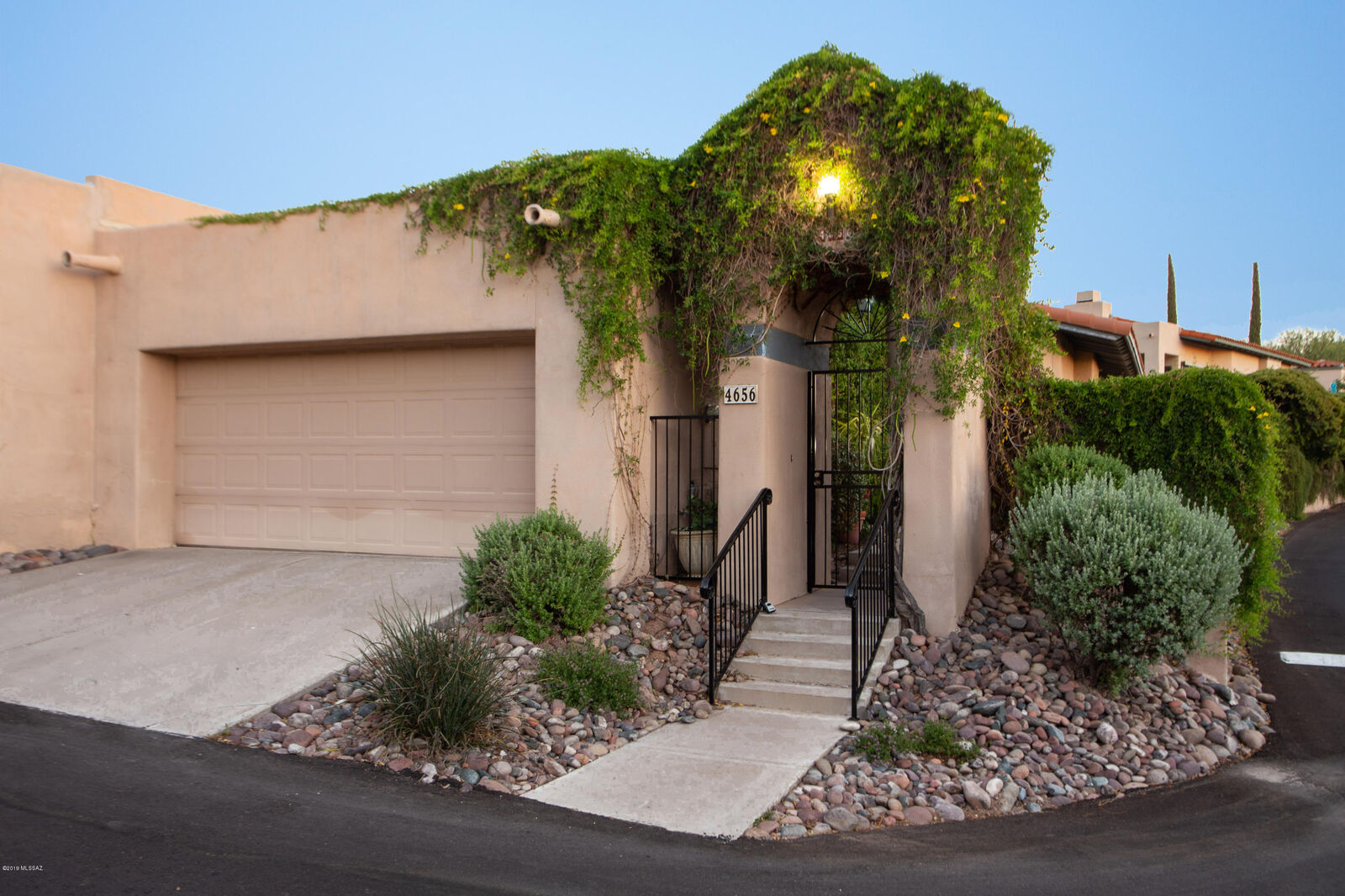 Property Photo: 4656 E Chaco Place AZ 85718