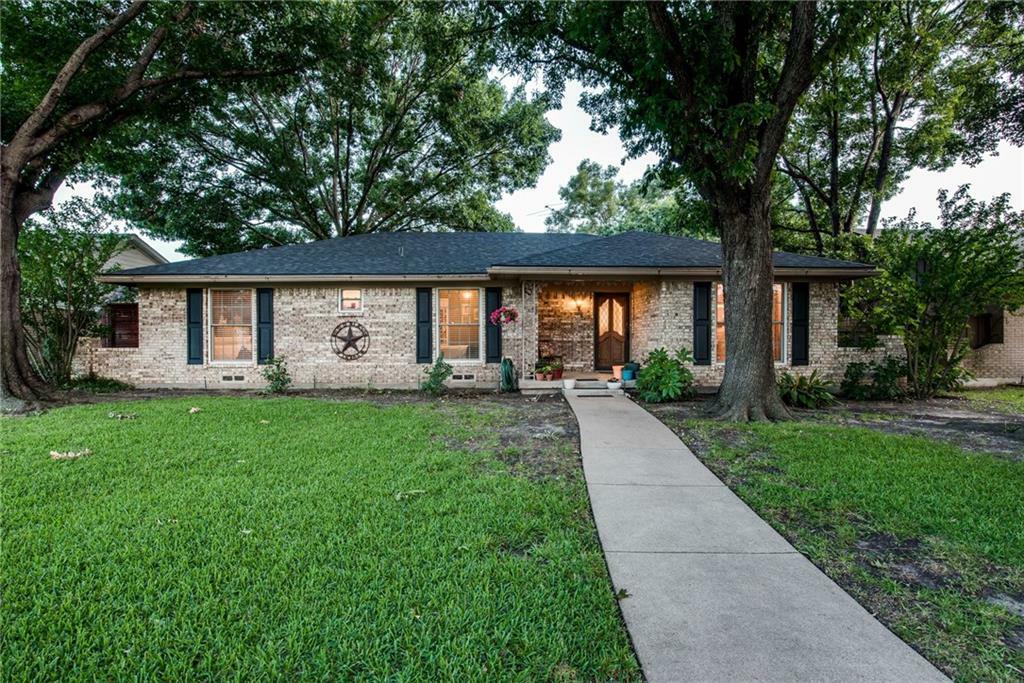 Property Photo:  2110 Columbia Drive  TX 75081 