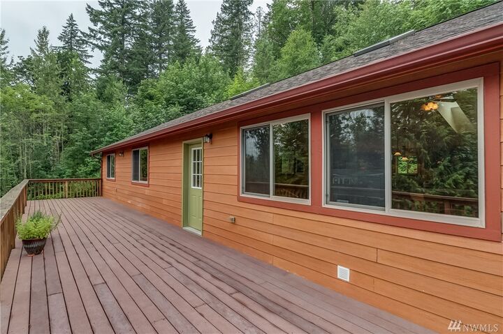 Property Photo: 7752 Uphill Dr WA 98244