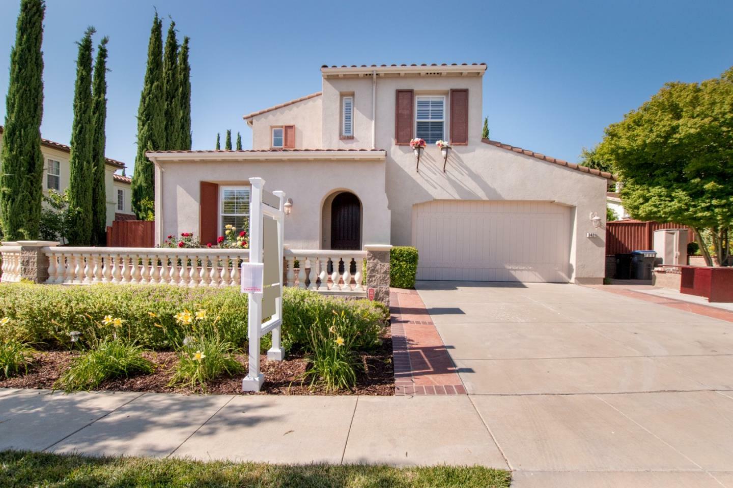 Property Photo: 3421 Pinotin Court CA 95148