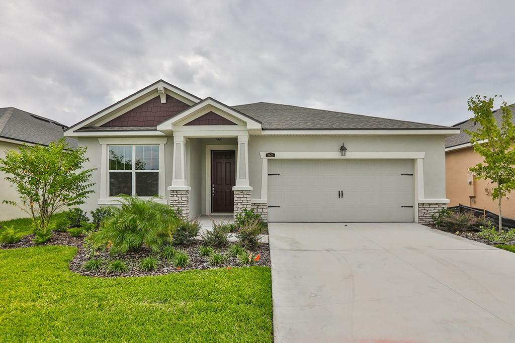 Property Photo:  10638 Planer Picket Drive 32  FL 33569 