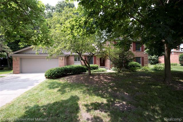 Property Photo: 7408 Cathedral Drive MI 48301