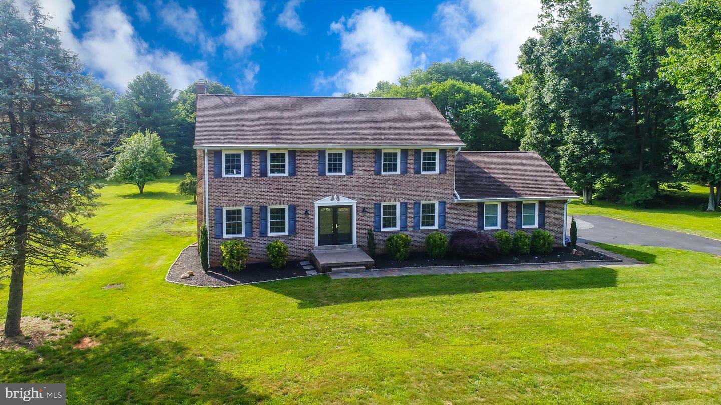 Property Photo:  16073 Simon Kenton Road  VA 20169 