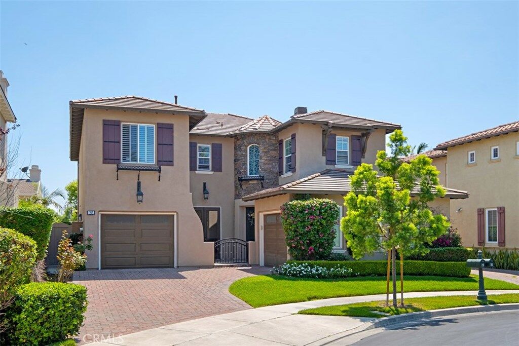 Property Photo: 28 Calistoga CA 92602