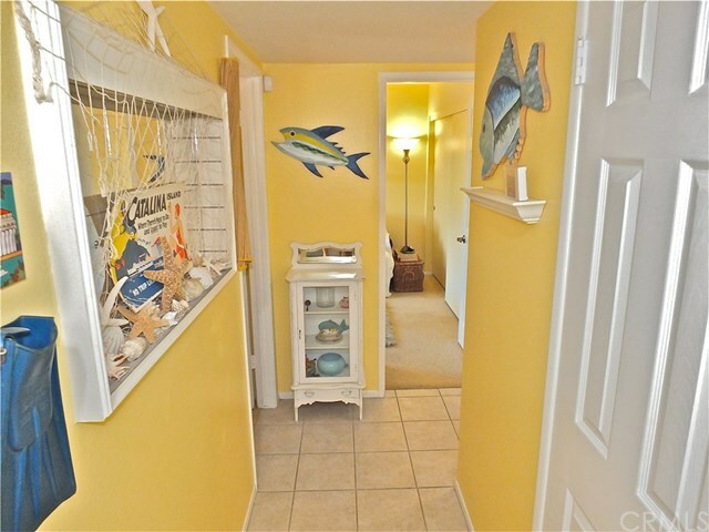 Property Photo: 5522 E Ocean Boulevard 3 CA 90803