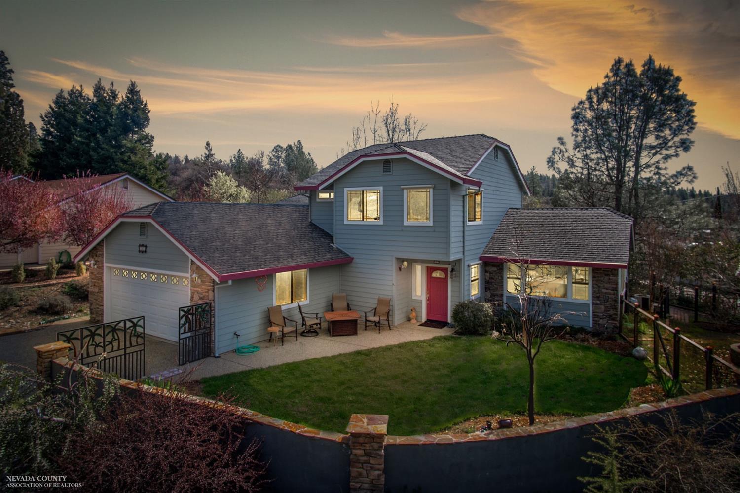 Property Photo: 351 Glenwood Pines Court CA 95945