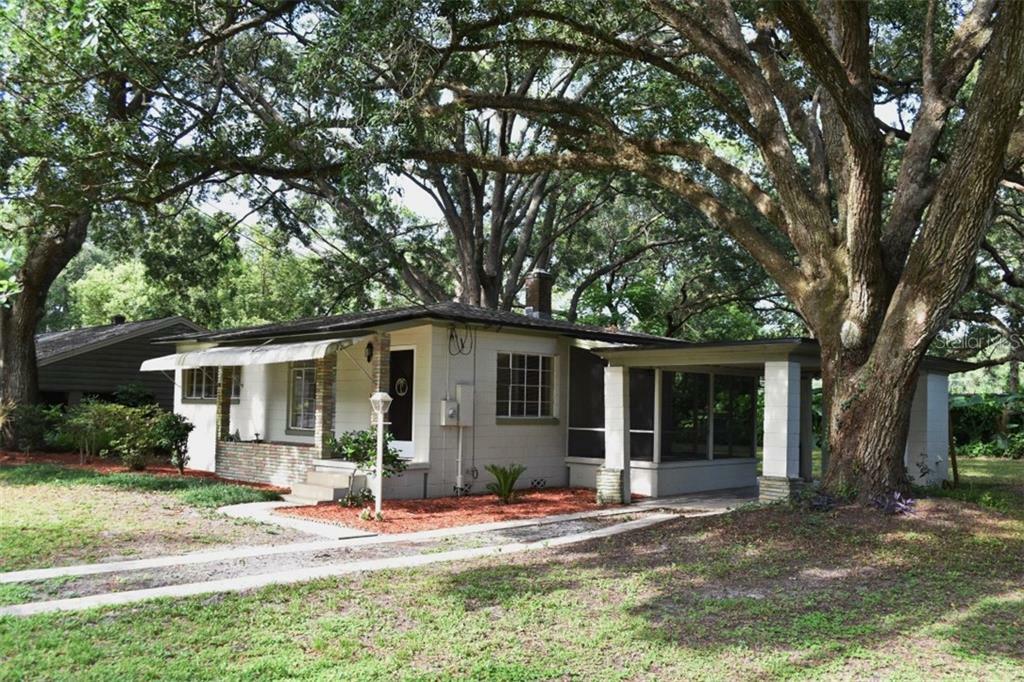 Property Photo: 2417 Orange Avenue FL 32771