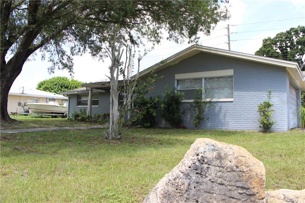 Property Photo: 7246 Sequoia Drive FL 34653