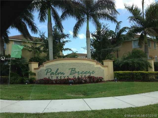 Property Photo:  1485 SE 26th Ave  FL 33035 