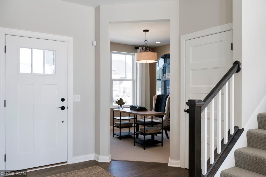 Property Photo:  9075 Meadows Drive  MN 55386 