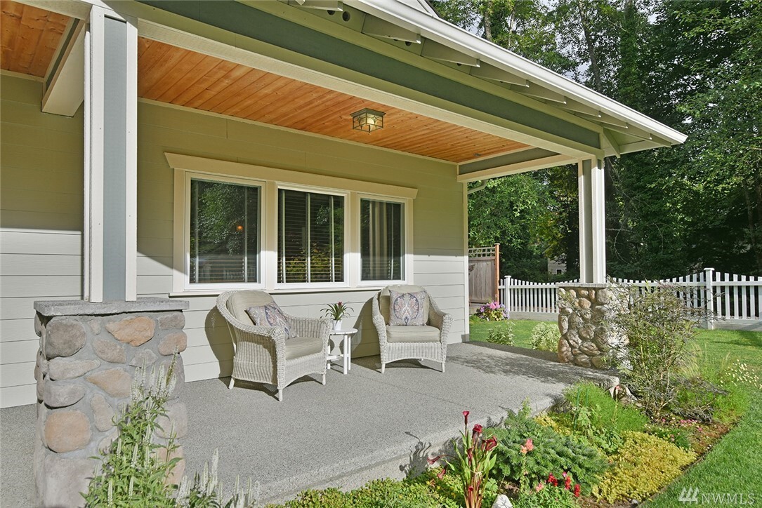 Property Photo: 10566 NE Quiet Valley Lane WA 98110