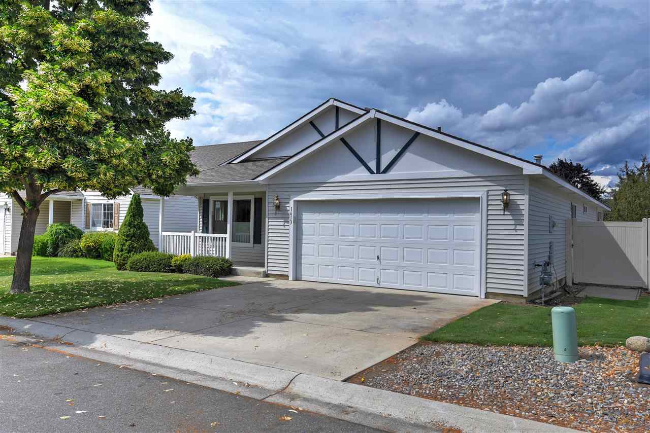 Property Photo: 1613 E Devoe Ln WA 99217-8739