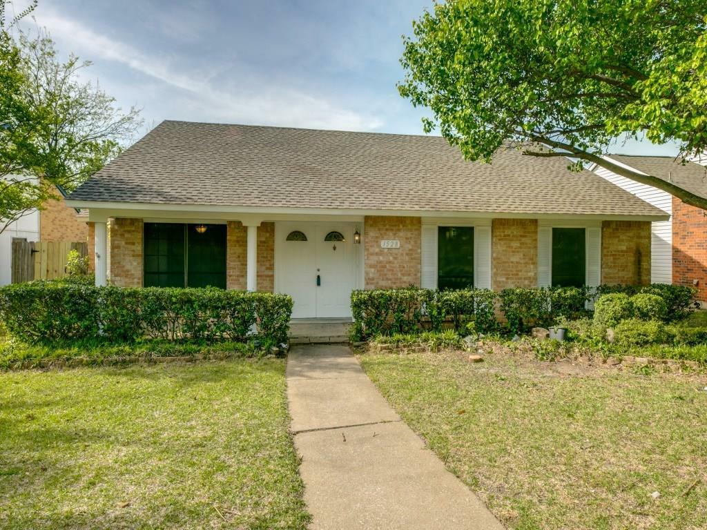 Property Photo: 1528 Ector Circle TX 75150