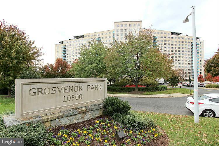 Property Photo:  10500 Rockville Pike 718  MD 20852 