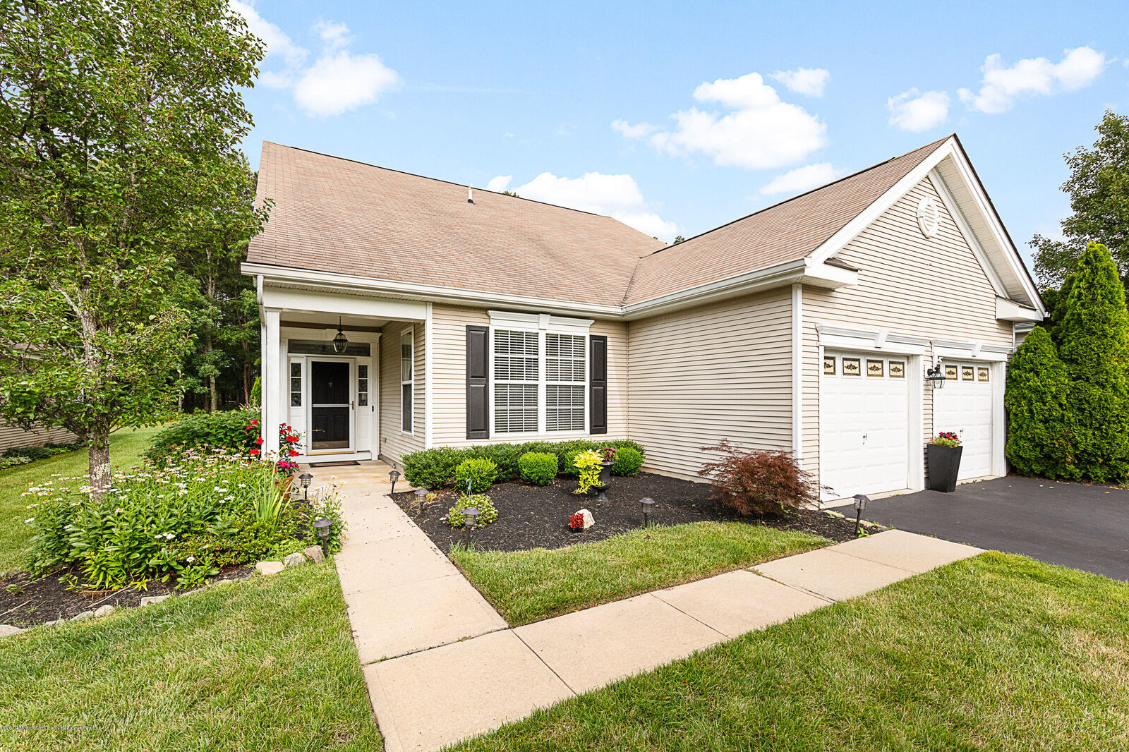 Property Photo: 320 Golf View Drive NJ 08087