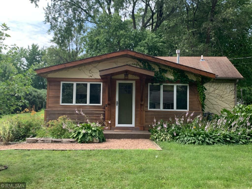 Property Photo:  3308 Highland Avenue  MN 55391 