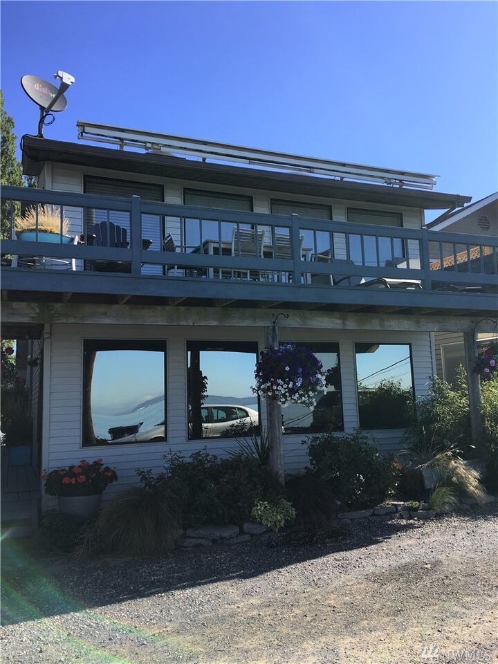 Property Photo: 3102 Miission Beach Rd WA 98271