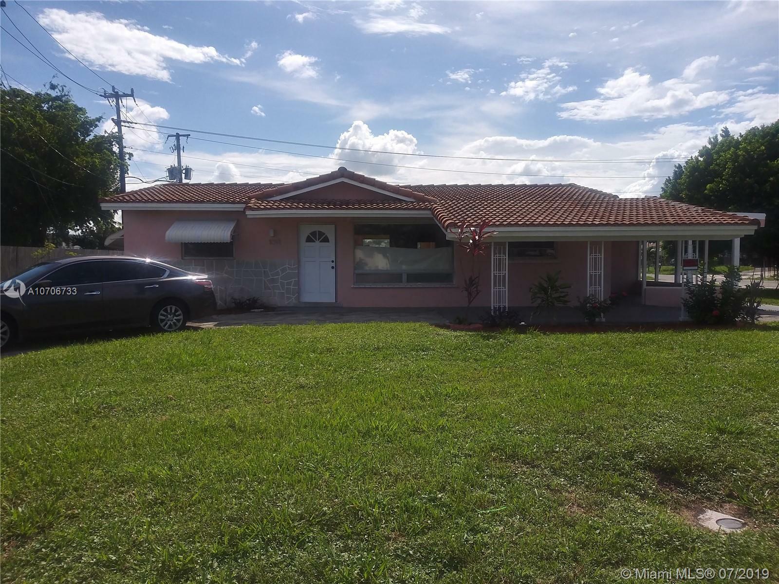 Property Photo:  1091 NW 24th Ave  FL 33069 