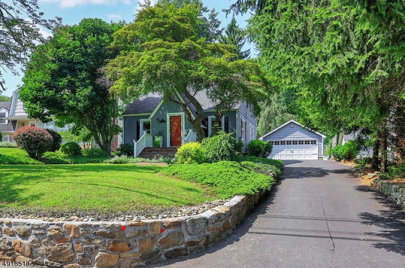 Property Photo: 17 W Main St NJ 07945