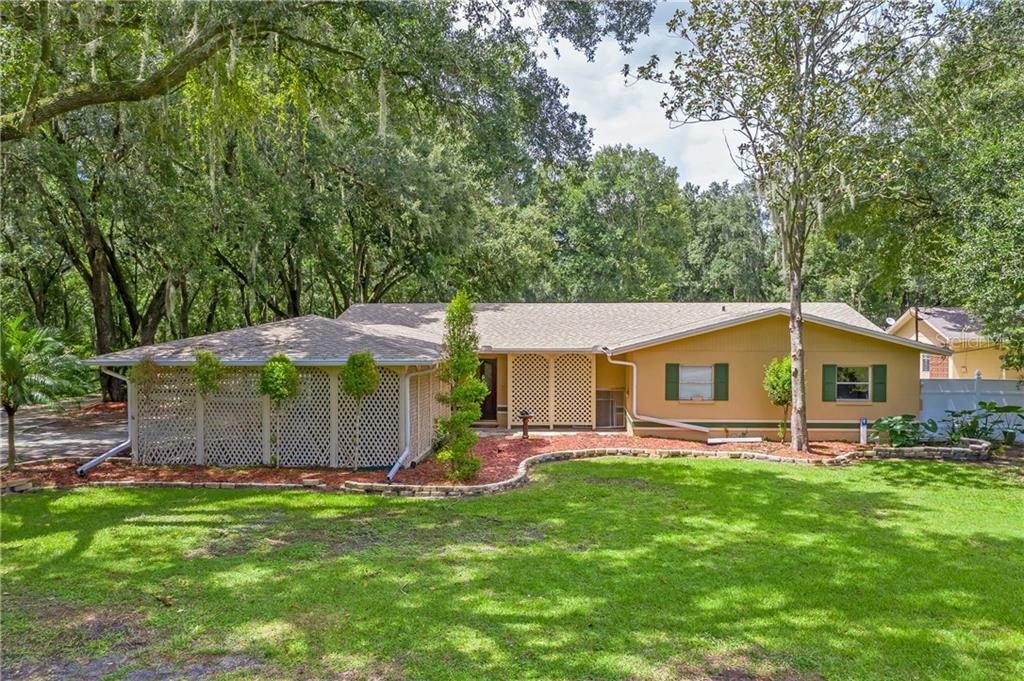 Property Photo:  4445 Spring Lane  FL 33811 