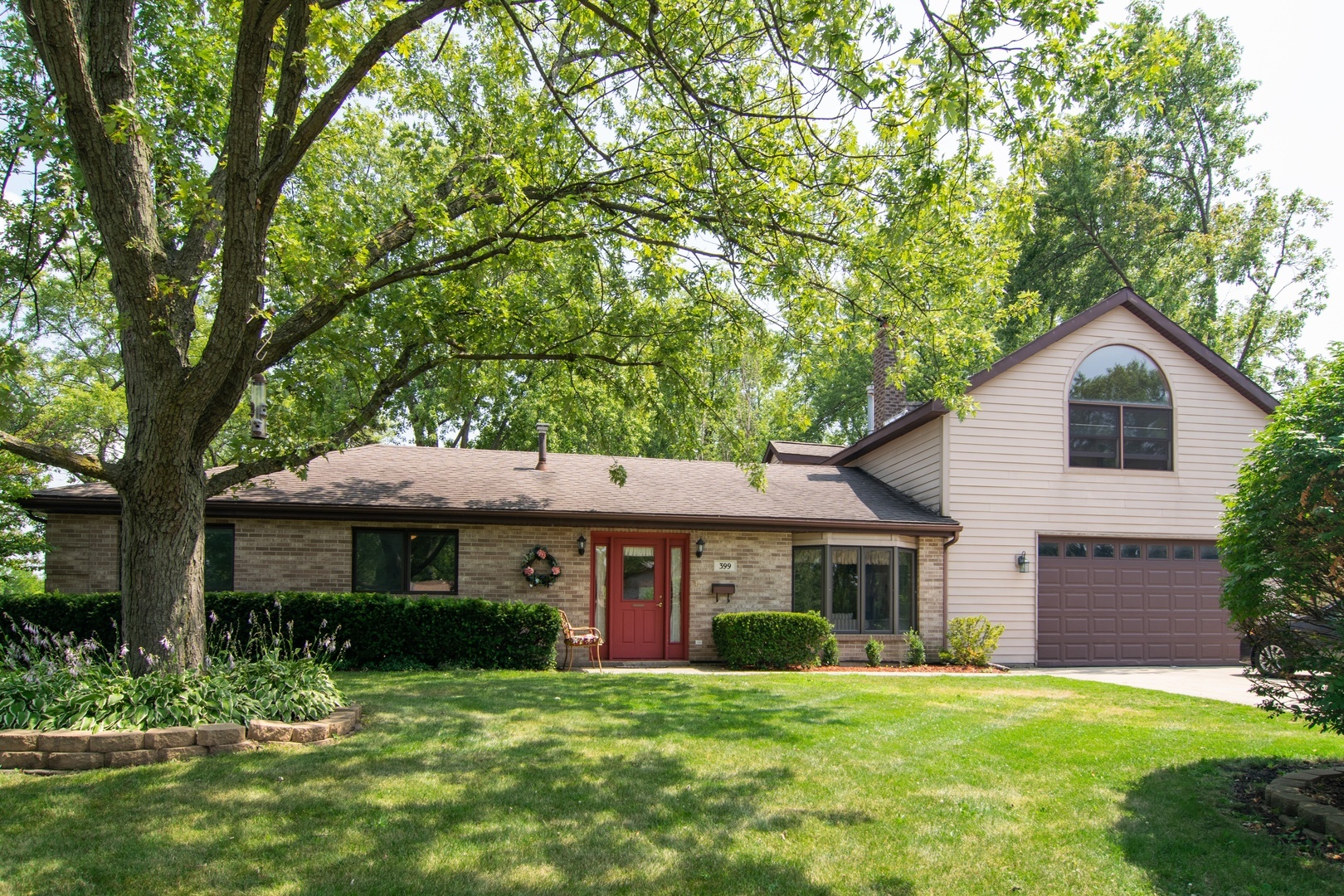 Property Photo:  399 Illinois Boulevard  IL 60169 