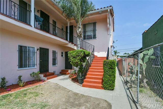 Property Photo:  1924 Cedar Avenue  CA 90806 