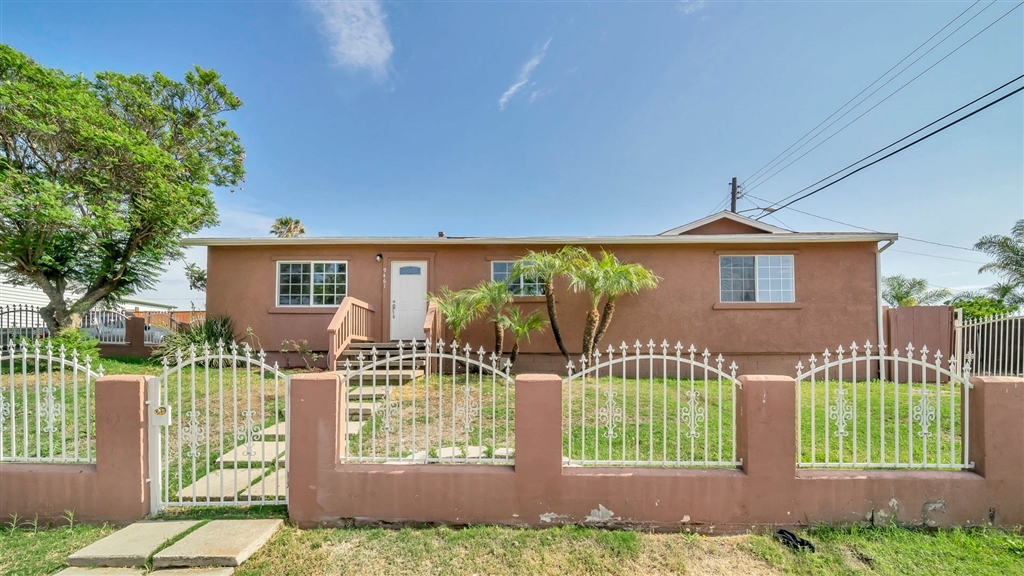 Property Photo:  9461 Saint George St  CA 91977 