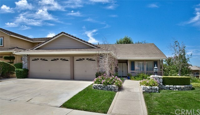 Property Photo:  2873 Longspur Drive  CA 92835 