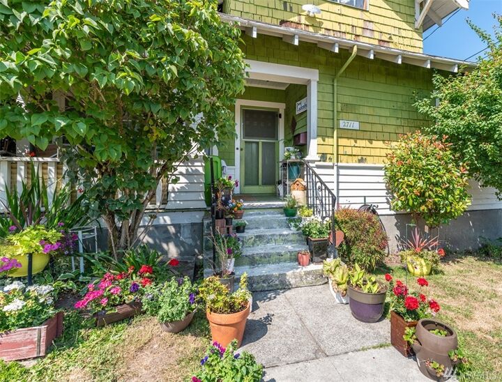 Property Photo:  2711 N 17th St  WA 98406 