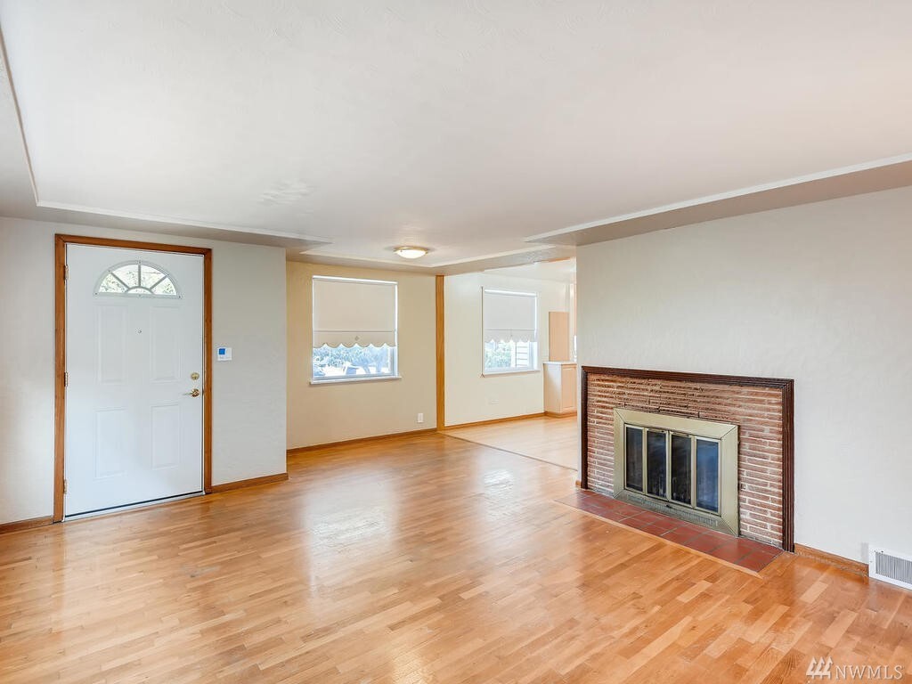 Property Photo: 7912 10th Ave SW WA 98106