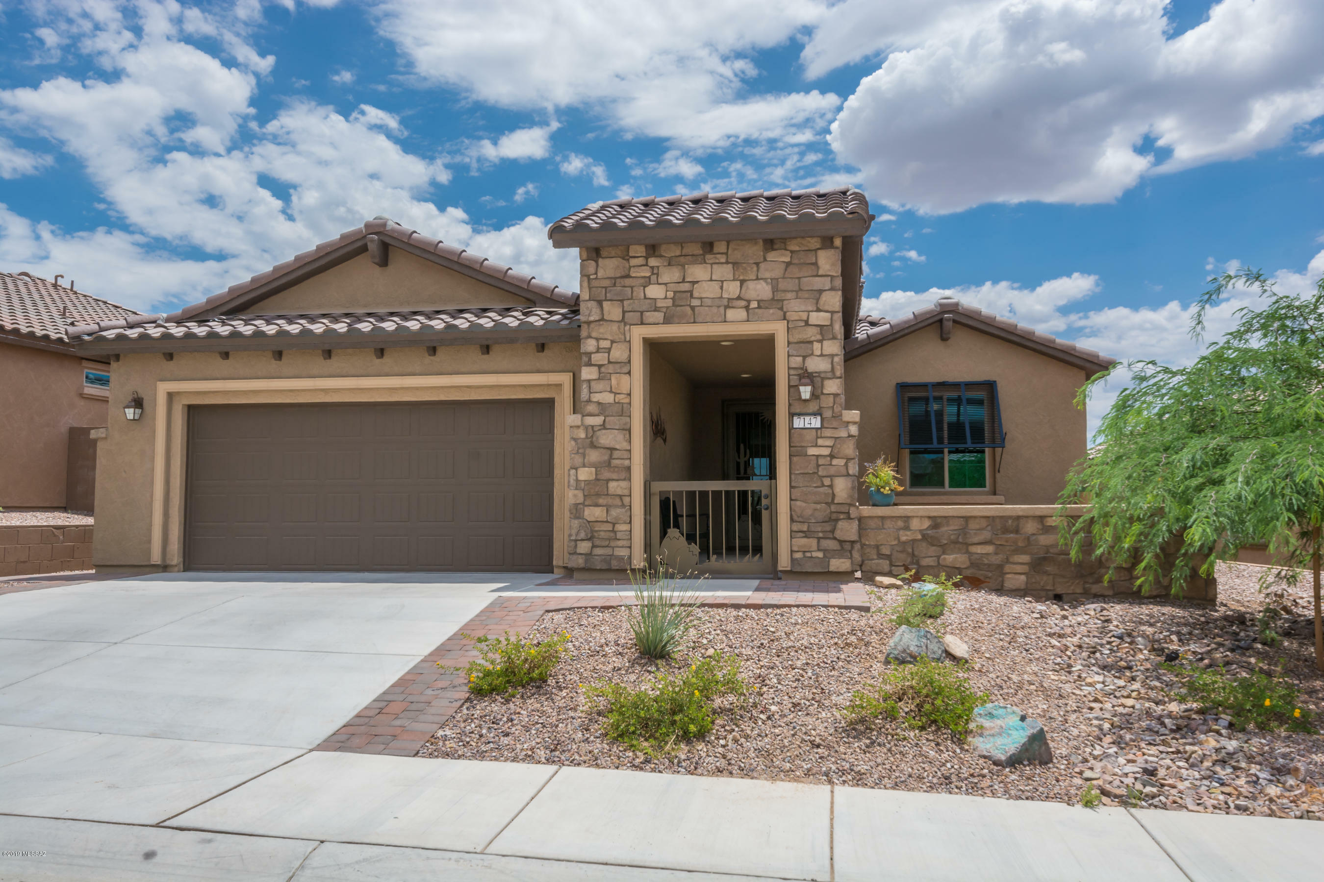 Property Photo: 7147 W River Trail AZ 85658