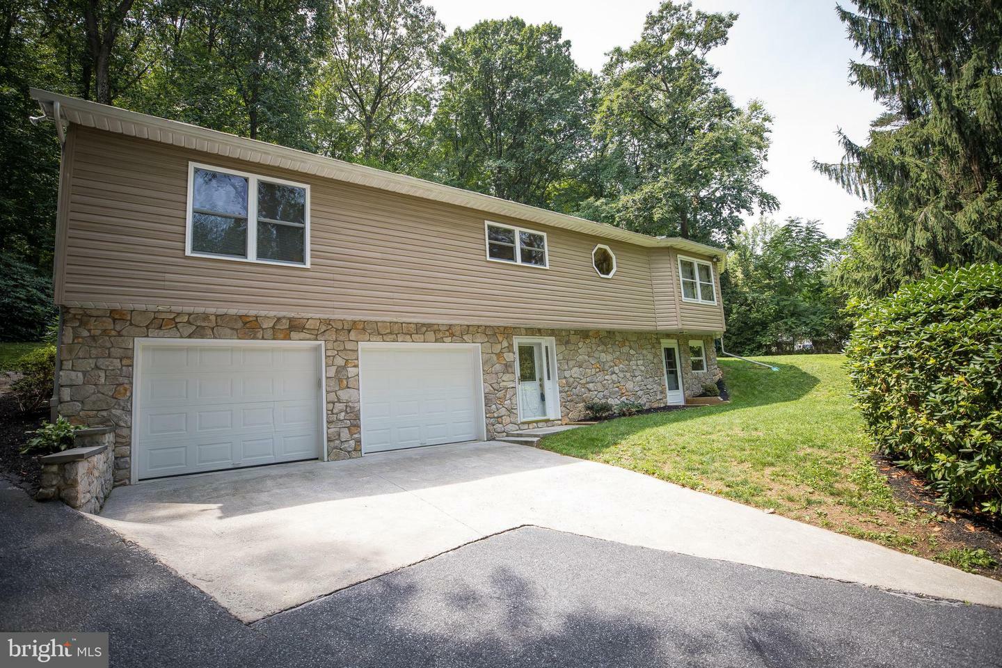 Property Photo: 42 Mount Hope School Road PA 17584
