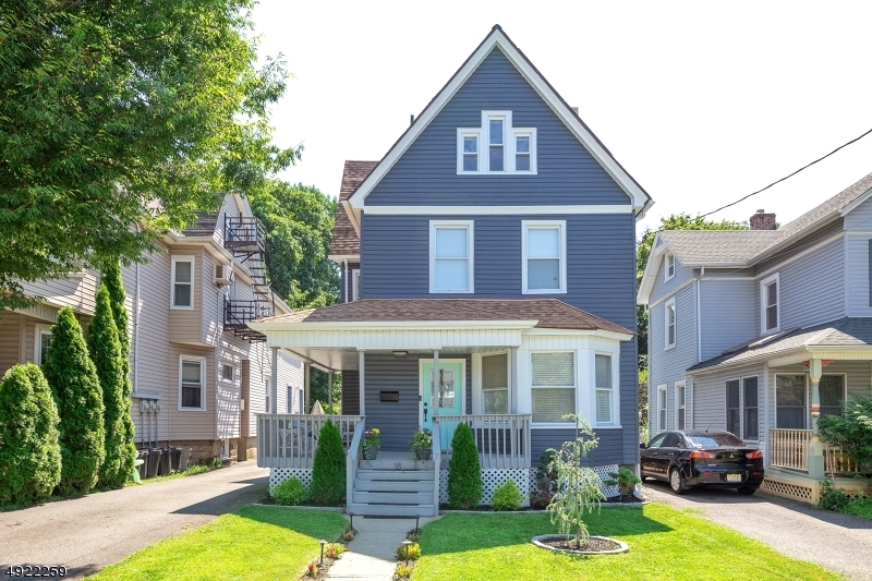 Property Photo:  18 Gould Pl  NJ 07006 