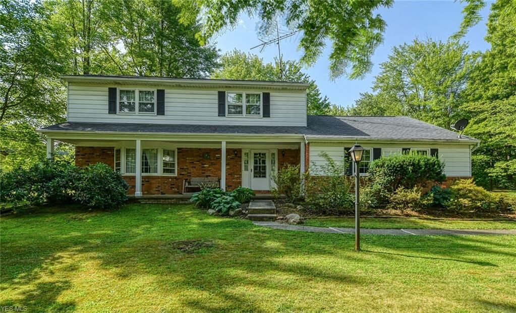 Property Photo:  7804 Wrenwood Drive  OH 44231 