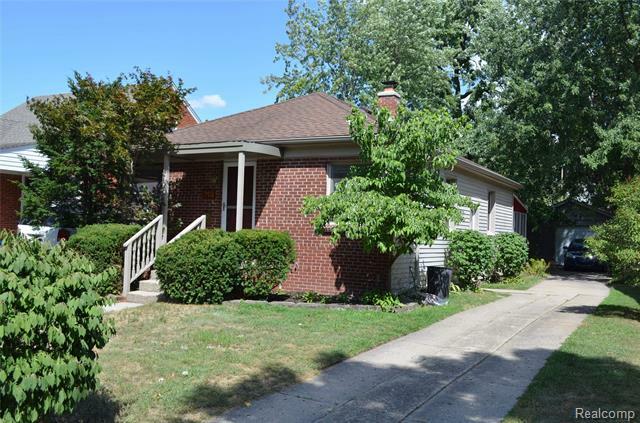 Property Photo:  718 N Vernon Street  MI 48128 