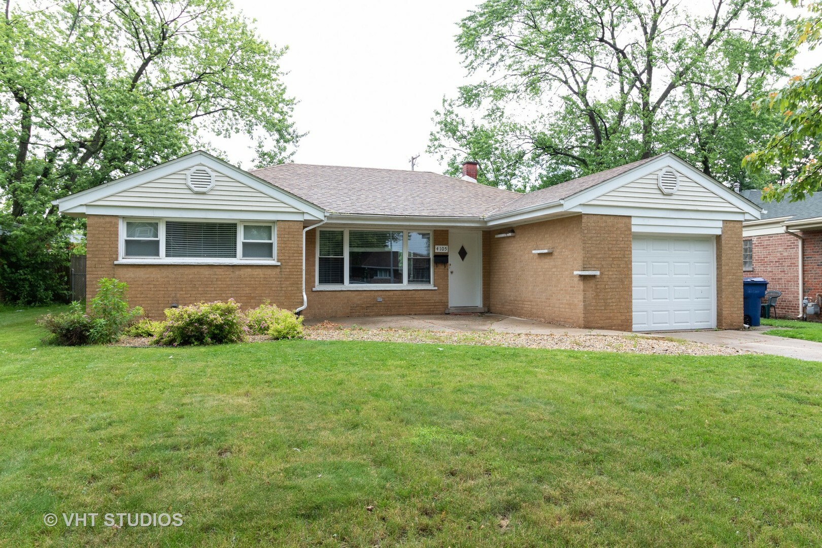 Property Photo:  4105 Dean Drive  IL 60453 